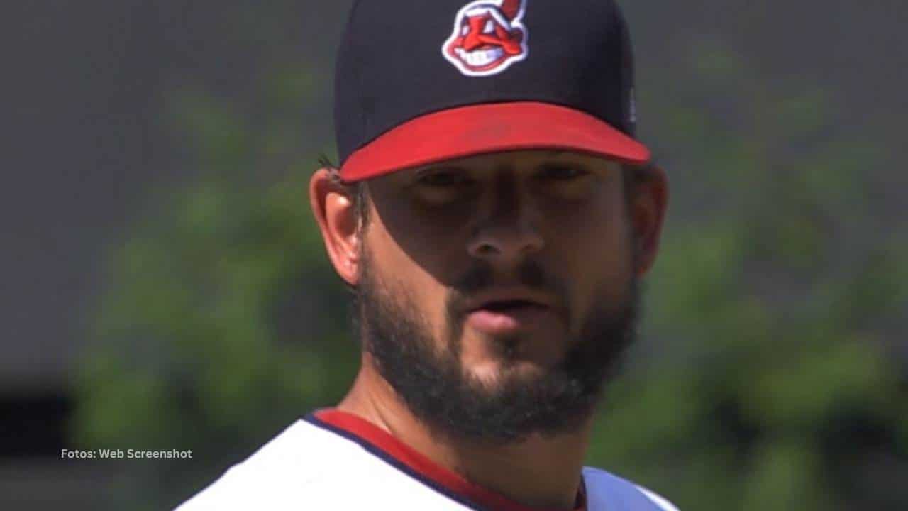 Corey Kluber regresa a la organización que lo vio debutar en MLB en 2011