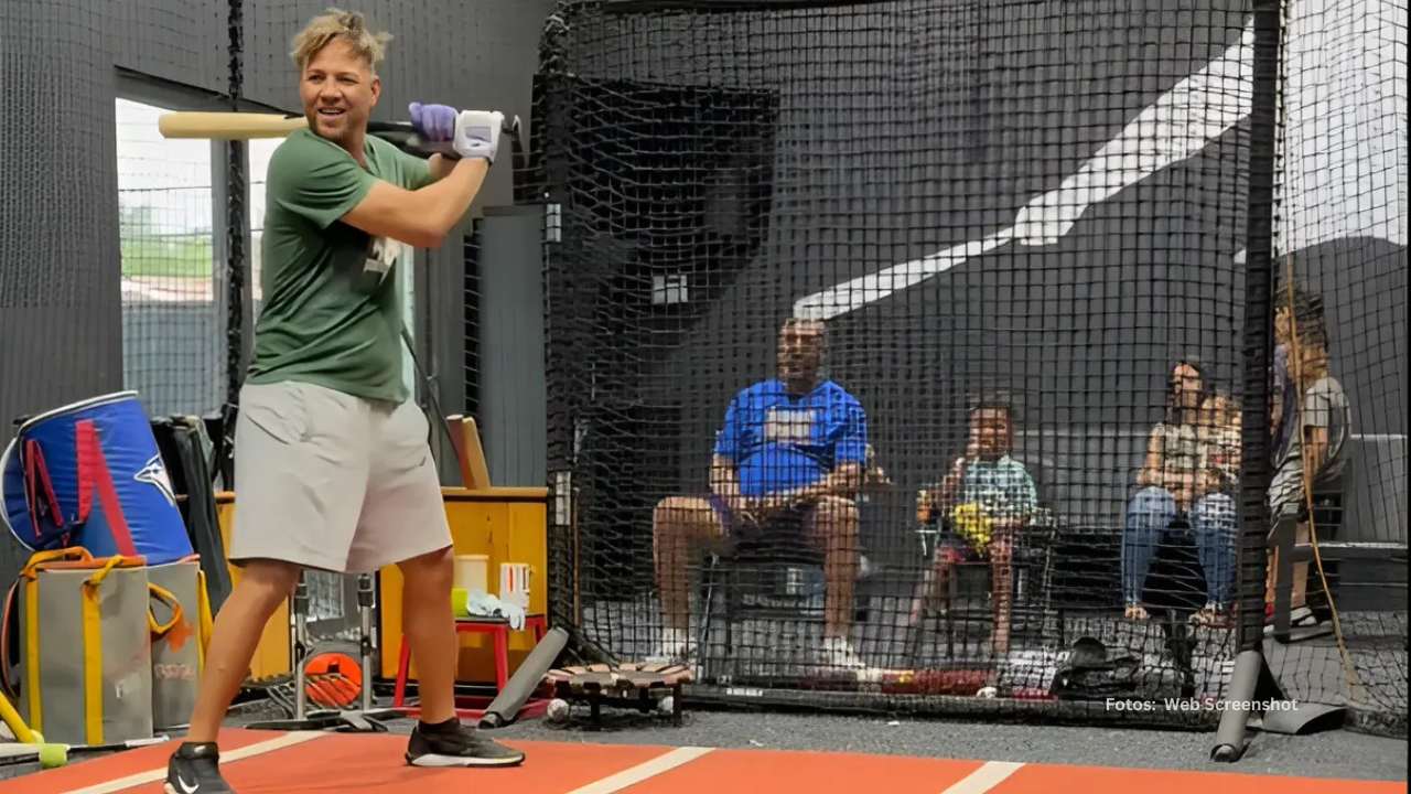 Este entrenamiento surge semanas después de que el cubano Yuli Gurriel fuera designado para asignación.